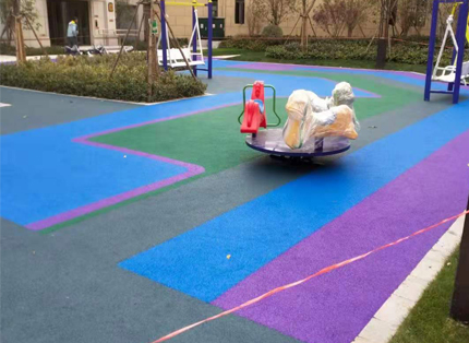 PU球場(chǎng)鋪設(shè)施工流程和注意事項(xiàng)